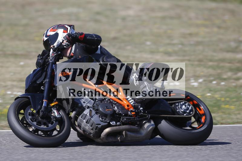 /36 08.08.2026  Pluess Motosport ADR/Freies Fahren/824